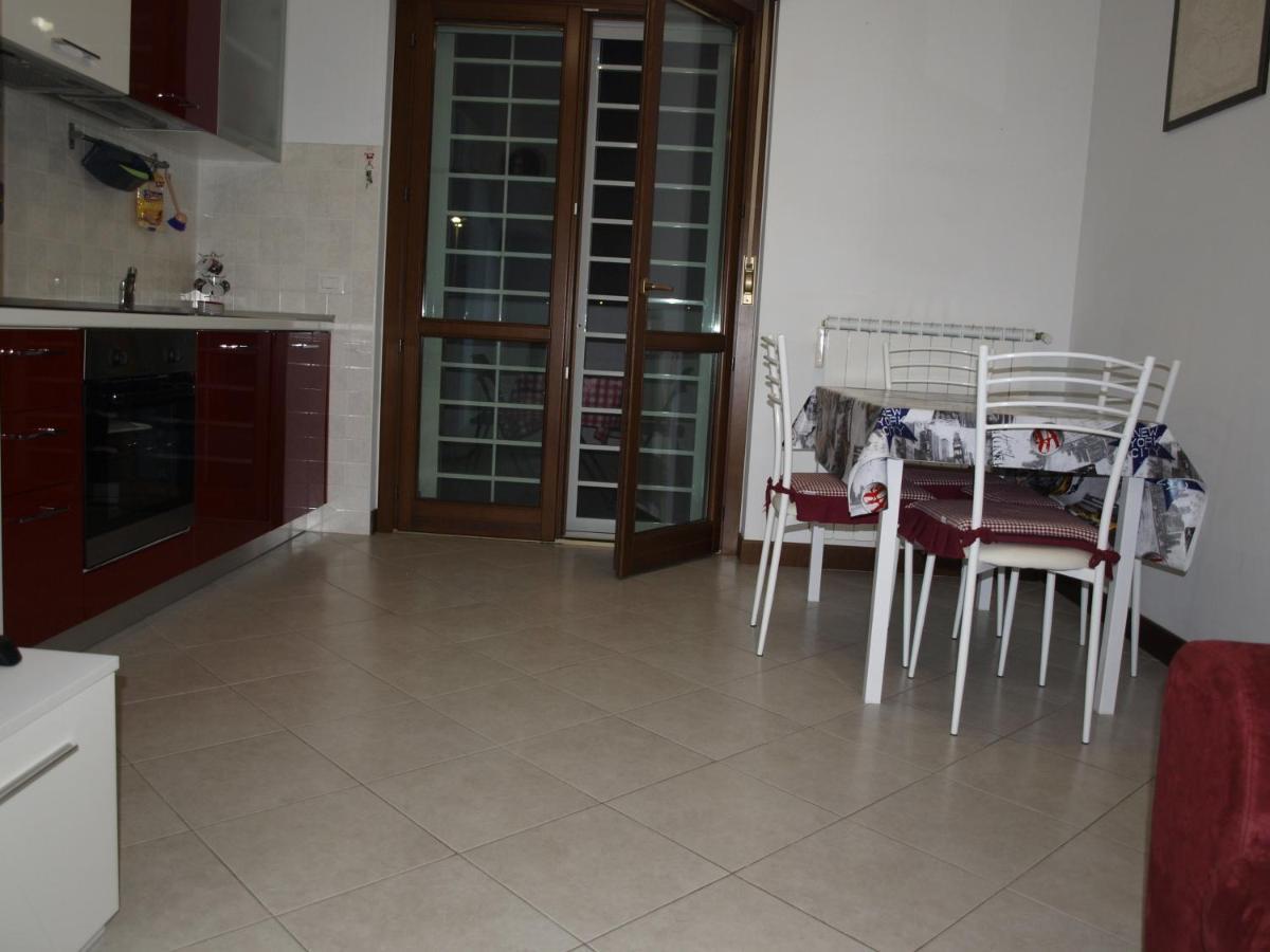Apartament Graziosarisa Roma Lunghezza Zewnętrze zdjęcie